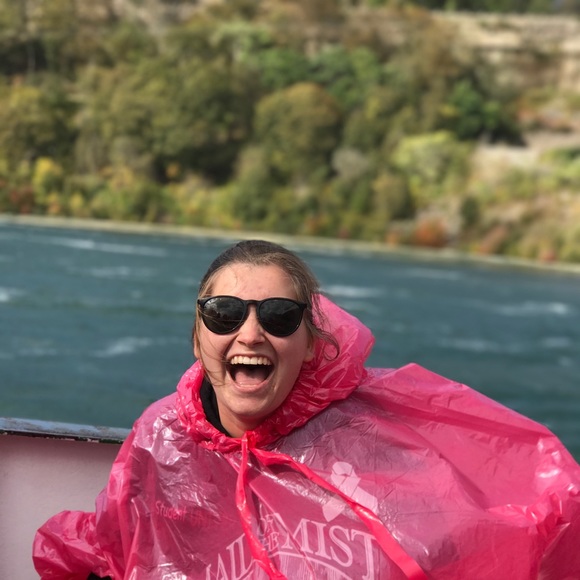 Meet your Posher, Annie - Picture 4 of 4